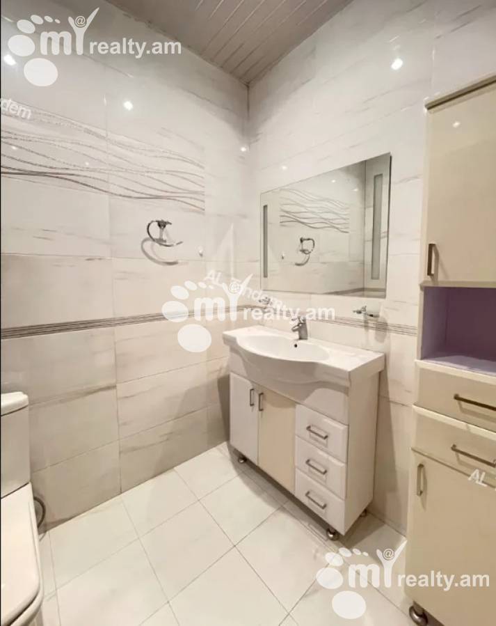 4 bedroom apartment for sale خیابان سایات نووآ, مرکز شهر ایروان, 147802