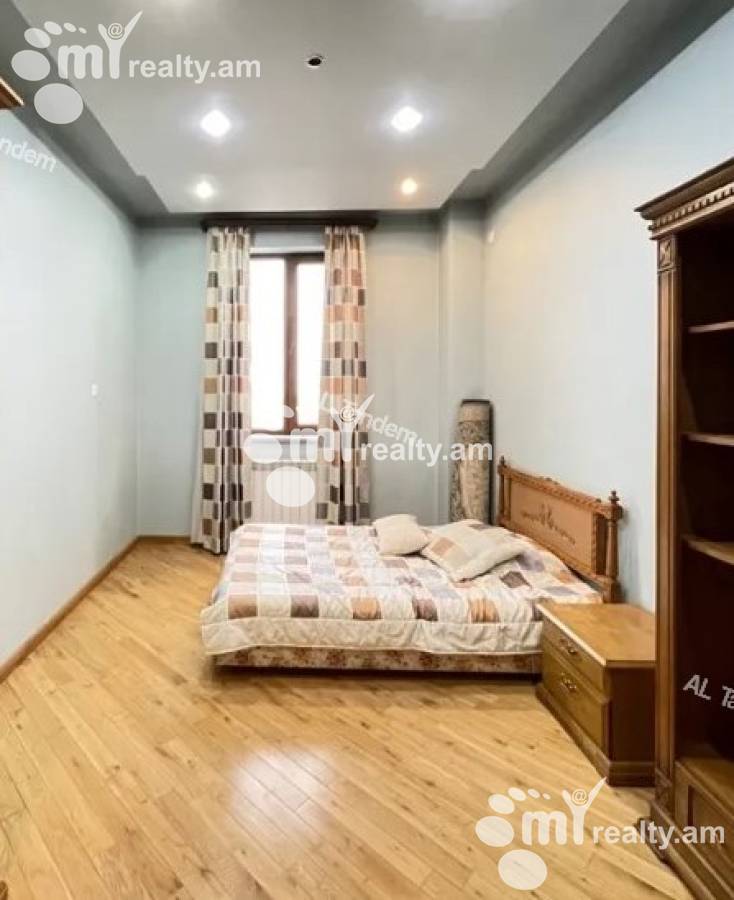 4 bedroom apartment for sale خیابان سایات نووآ, مرکز شهر ایروان, 147802