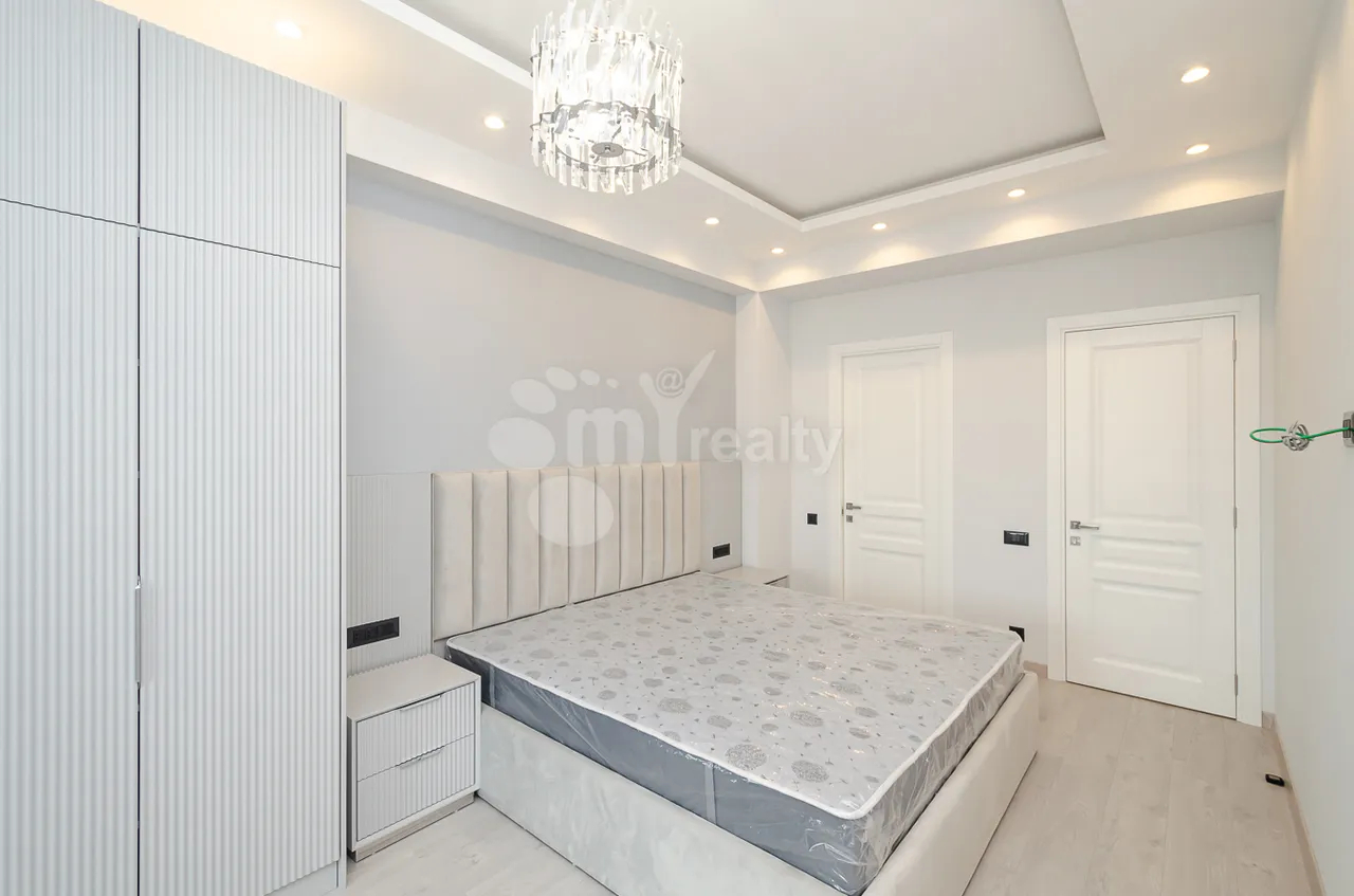 3 bedroom apartment for rent Komitas Ave, Arabkir Yerevan, 160128