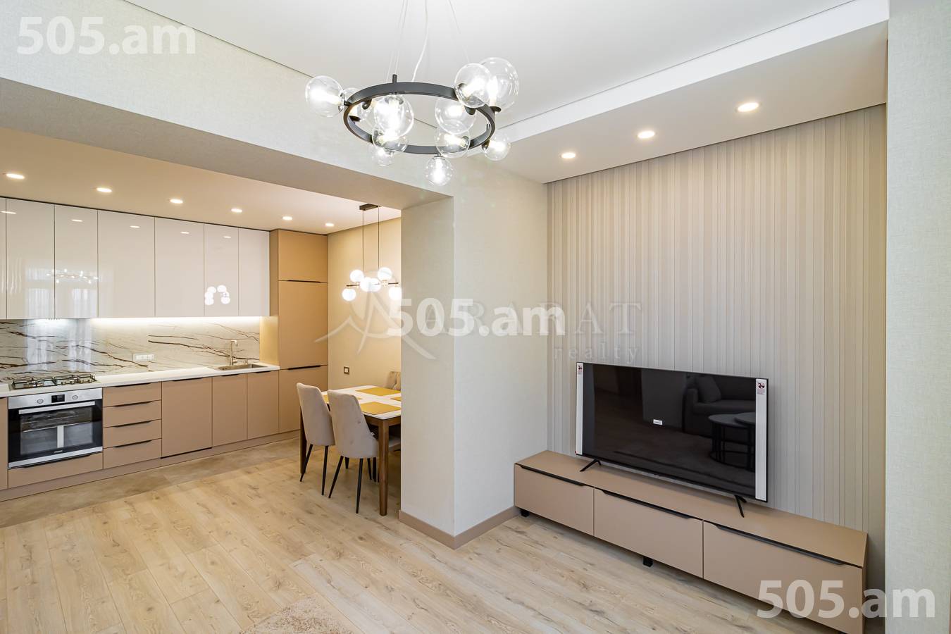 2 bedroom apartment for sale خیابان آزاتوتیان, عربگیر ایروان, 151125