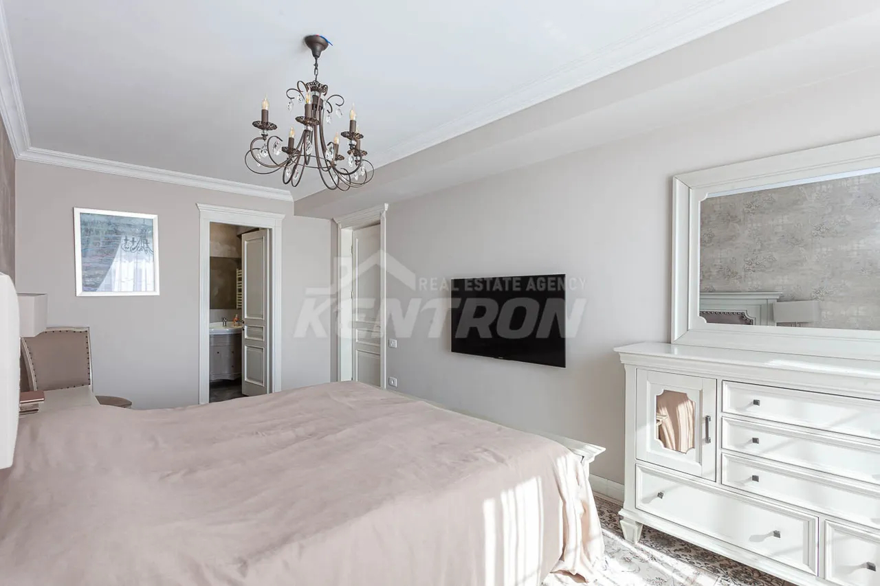 Снять 4 комнатную квартиру Туманян ул 1ый перех, Центр Ереван, 158985