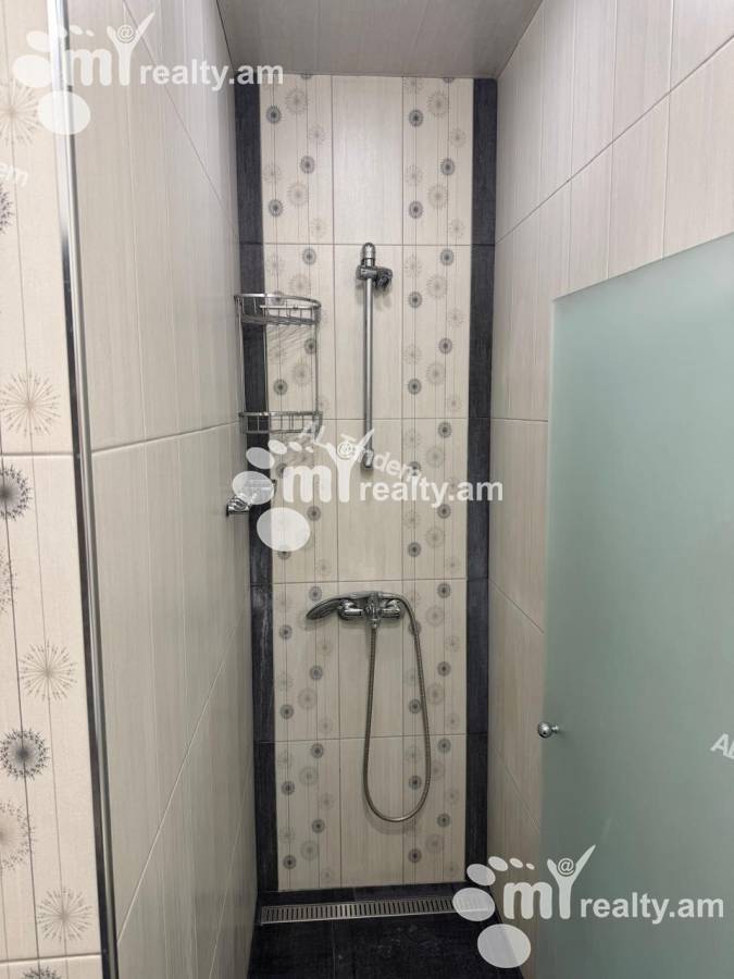 3 սենյականոց բնակարան վարձով Դ. Դեմիրճյան փող, Կենտրոն Երևան, 156756