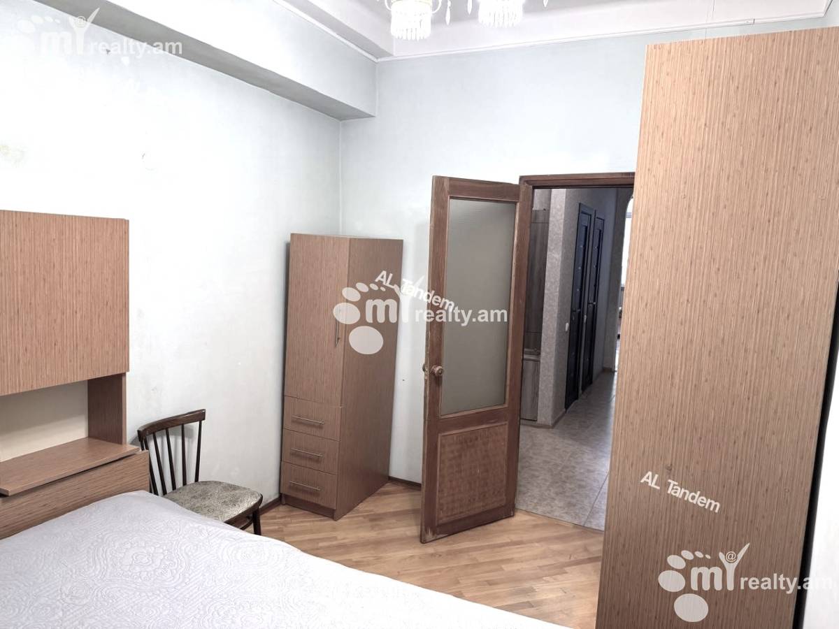 3 սենյականոց բնակարան վարձով Դ. Դեմիրճյան փող, Կենտրոն Երևան, 156756