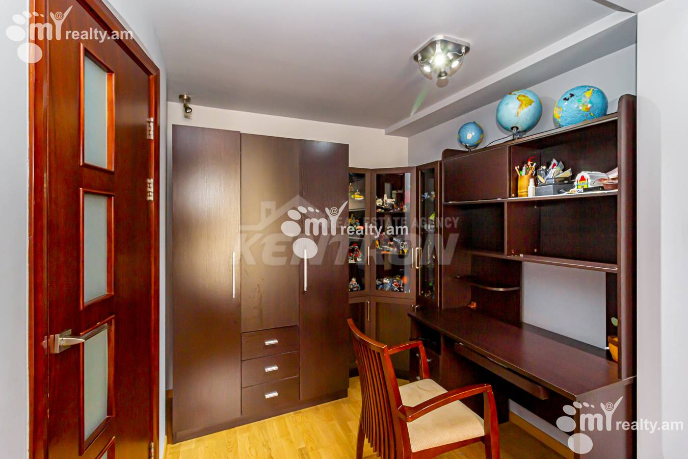 6 սենյականոց բնակարան  Ծարավ Աղբյուրի փող., Ավան Երևան, 152021