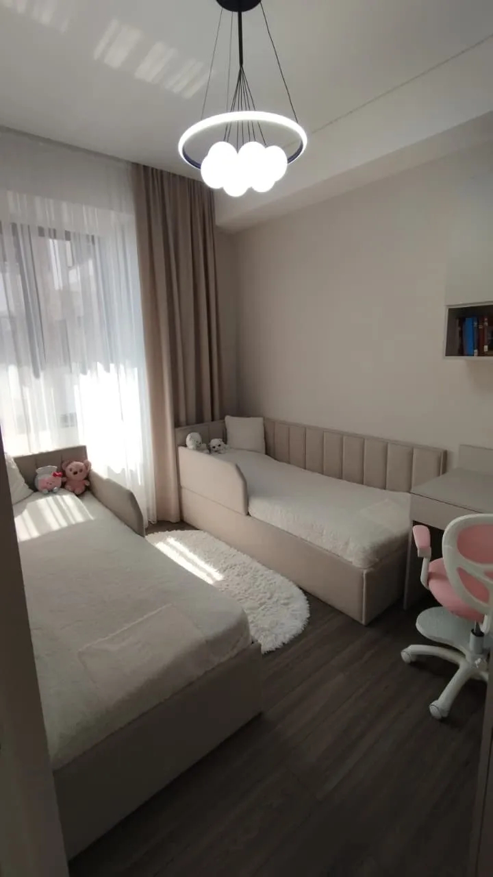 4 bedroom apartment for sale M. Meliqyan St, Qanaqer- Sejtun Yerevan, 161569