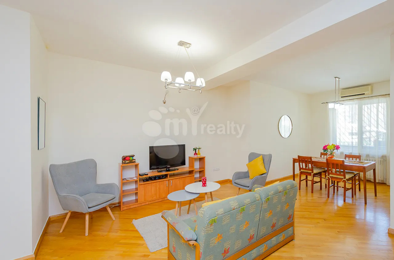 2 bedroom apartment for sale Amiryan St, Center Yerevan, 160857