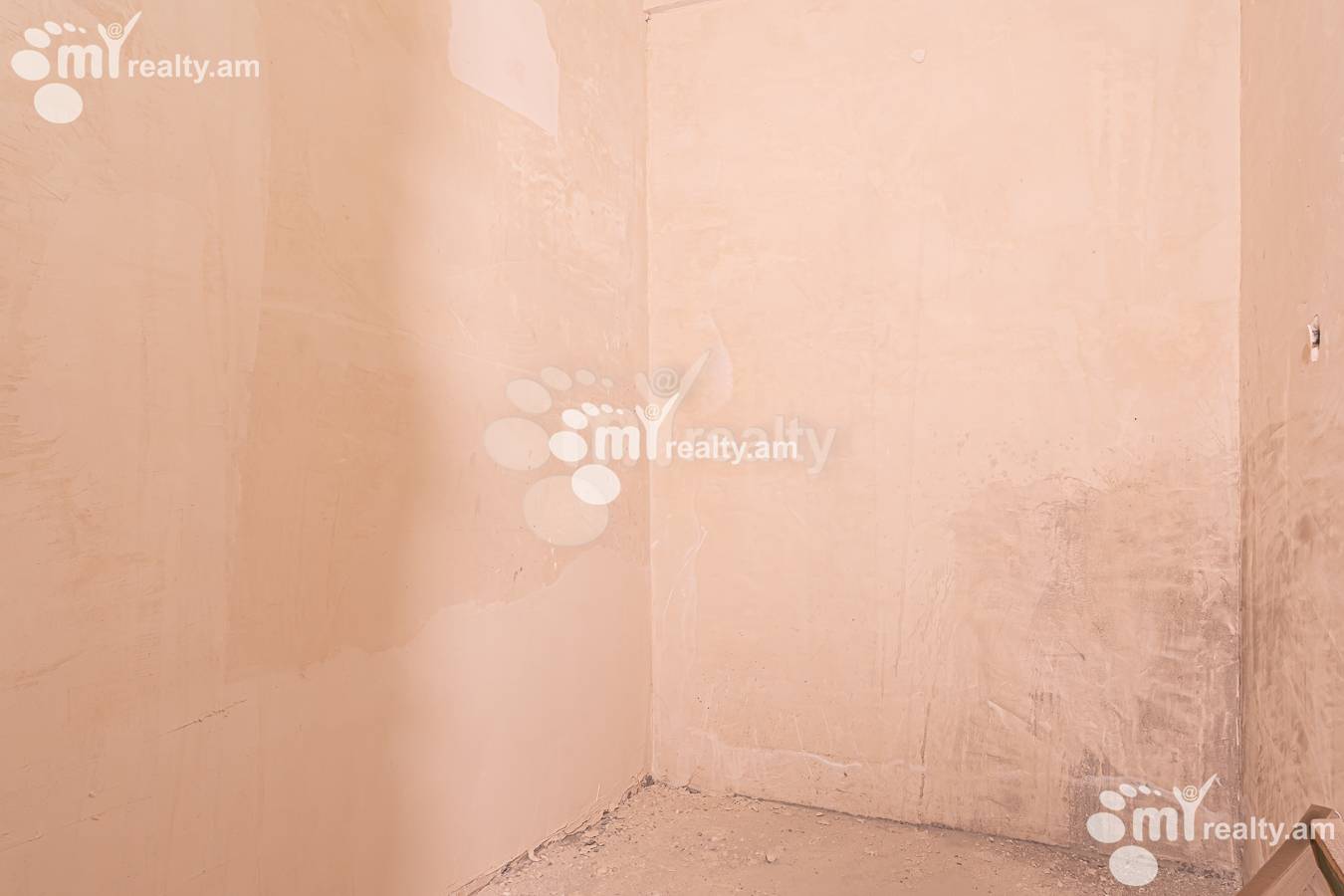 Купить 4 комнатную квартиру Адонц ул, Арабкир Ереван, 157153