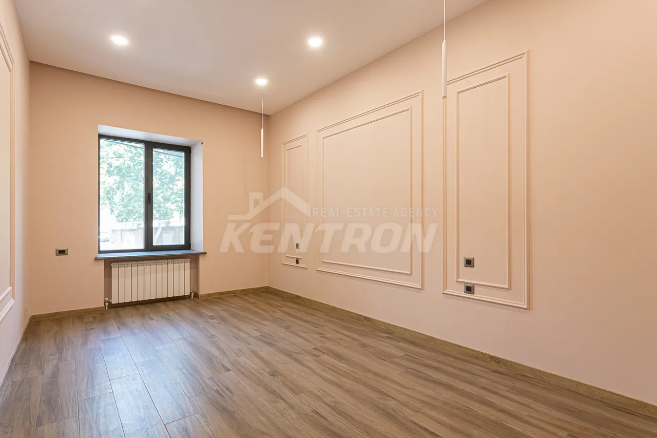 Commercial property for rent Mashtots Ave, Center Yerevan, 158865