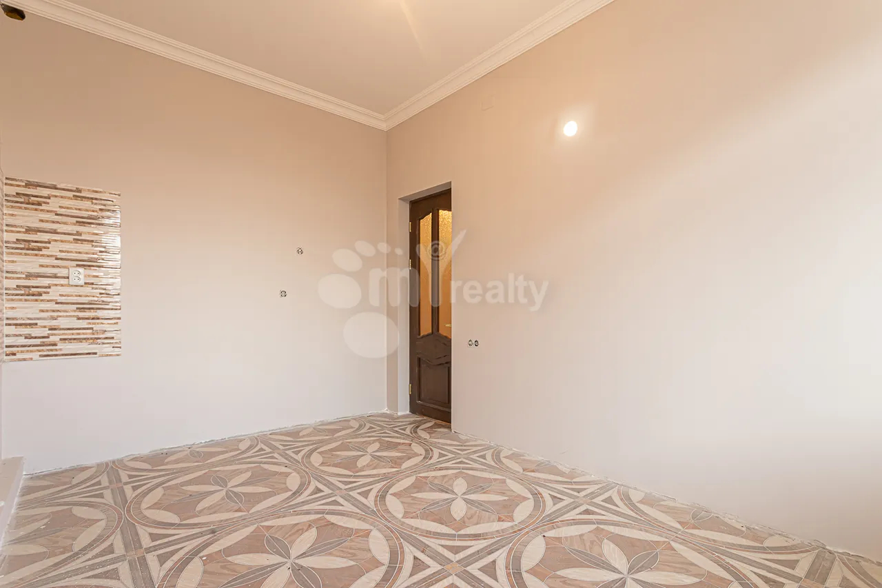 House for sale Davtashen 3 district, Dawtaschen Yerevan, 158570