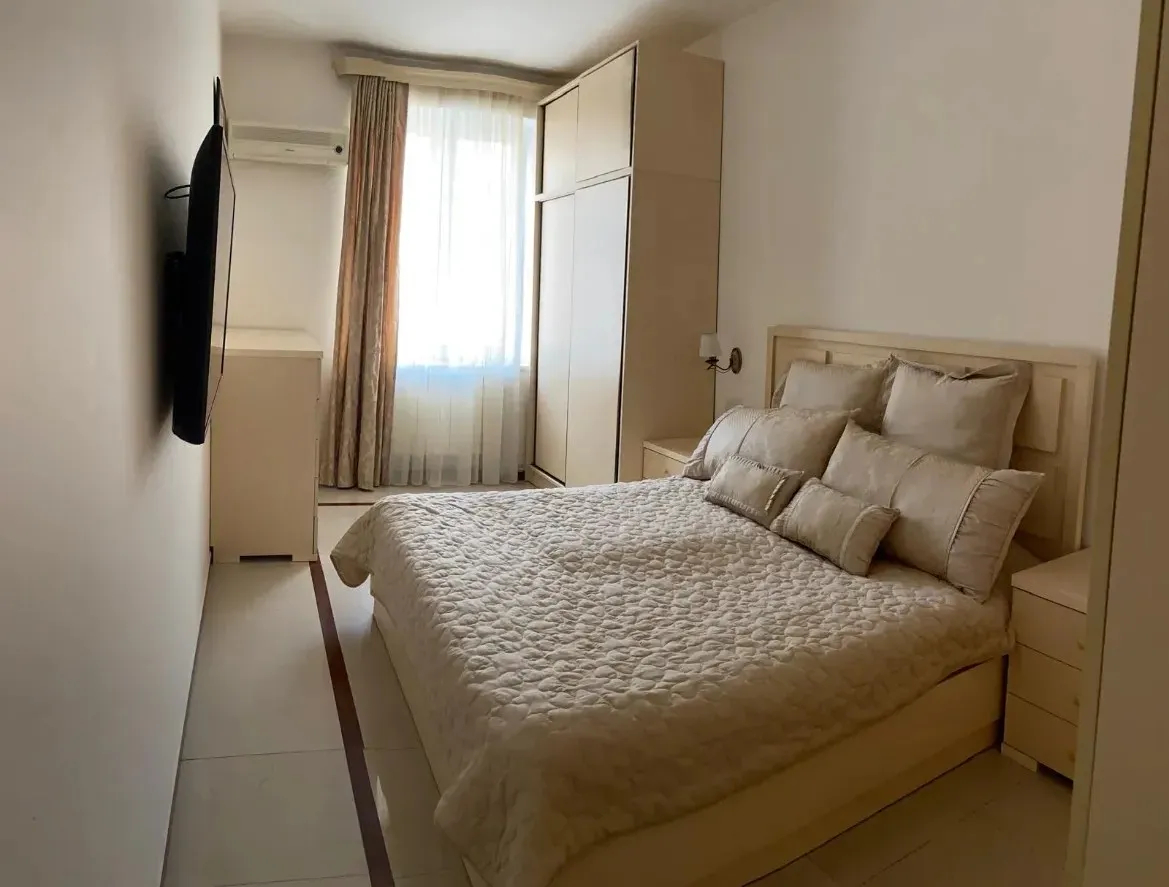 2 bedroom apartment for sale Bayron St, Center Yerevan, 159149