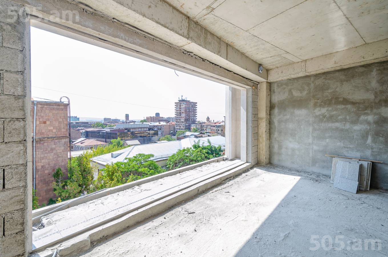 4 bedroom apartment for sale Leo St, Center Yerevan, 152915