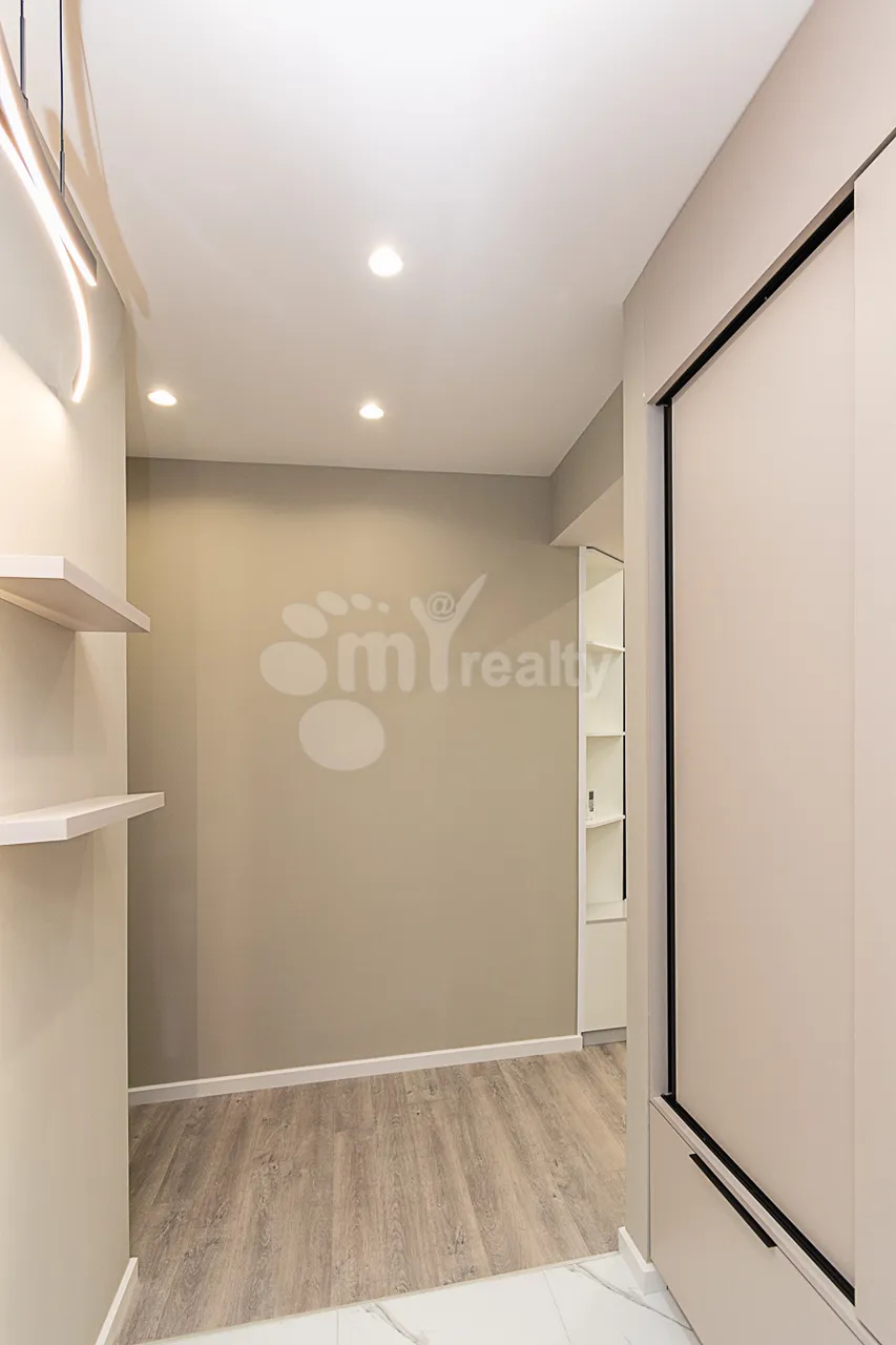 3 bedroom apartment for sale Alma-ata St, Awan Yerevan, 160987