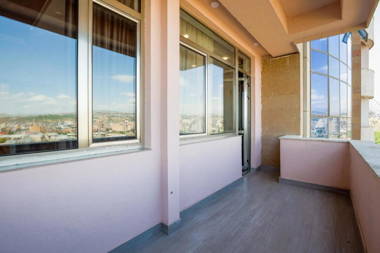 3 bedroom apartment for rent Tsitsernakaberd Highway, Center Yerevan, 160002