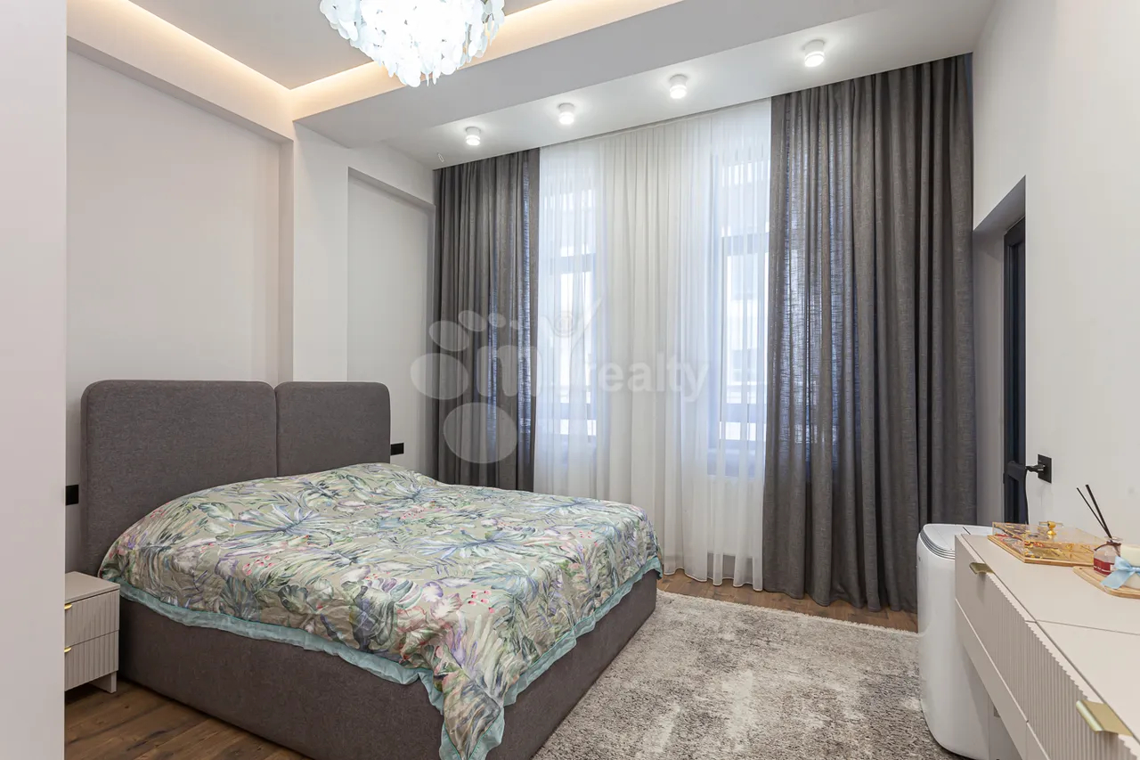 House for sale G 1 dis., Ajapnyak Yerevan, 157364