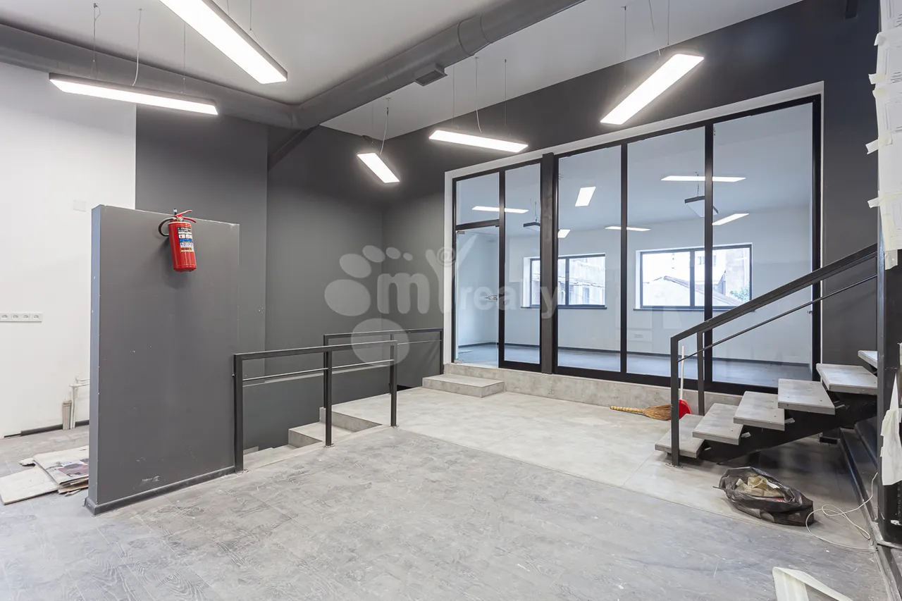 Commercial property for rent Hr.Kochar St, Arabkir Yerevan, 160950