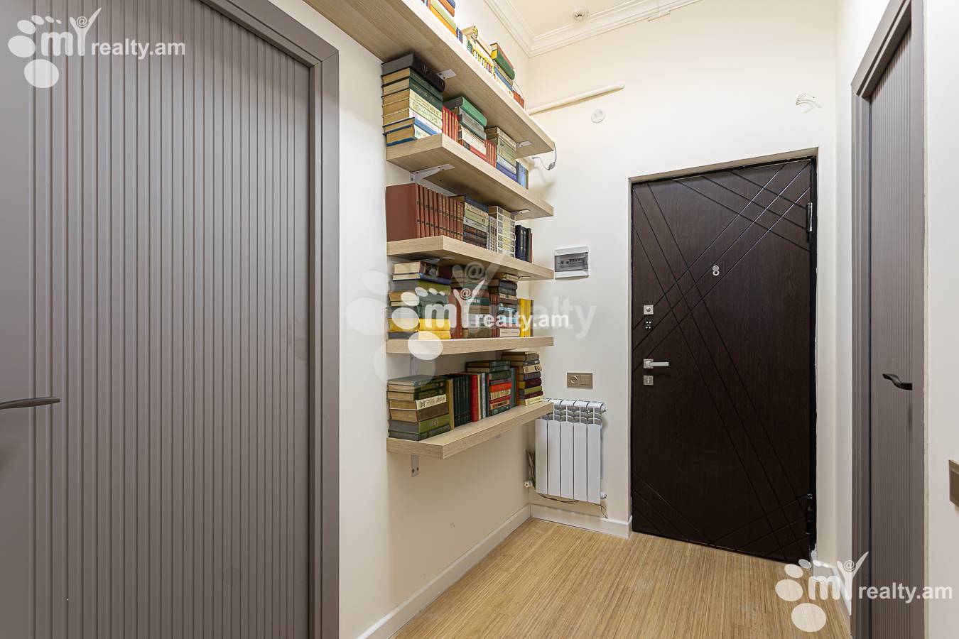 Снять 2 комнатную квартиру Аргишти ул, Центр Ереван, 156810