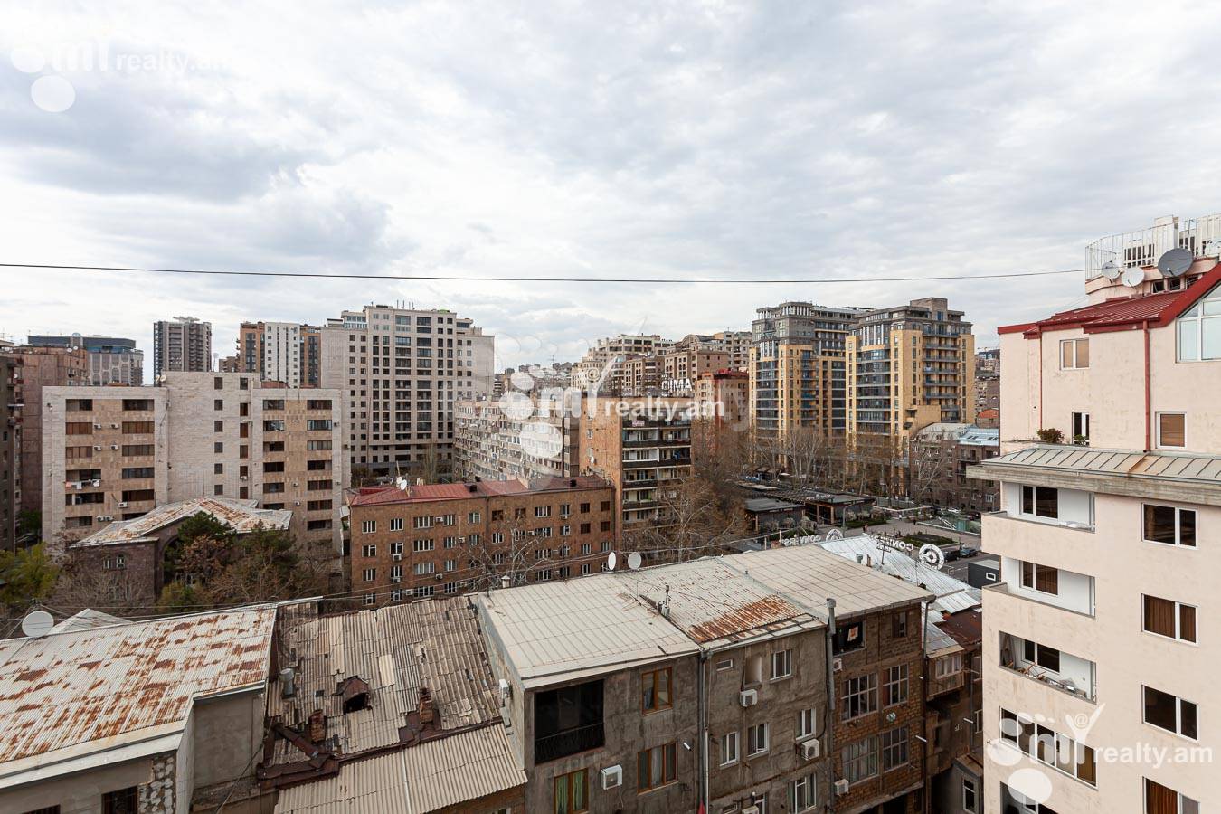 4 bedroom apartment for rent خیابان بوزند, مرکز شهر ایروان, 155158