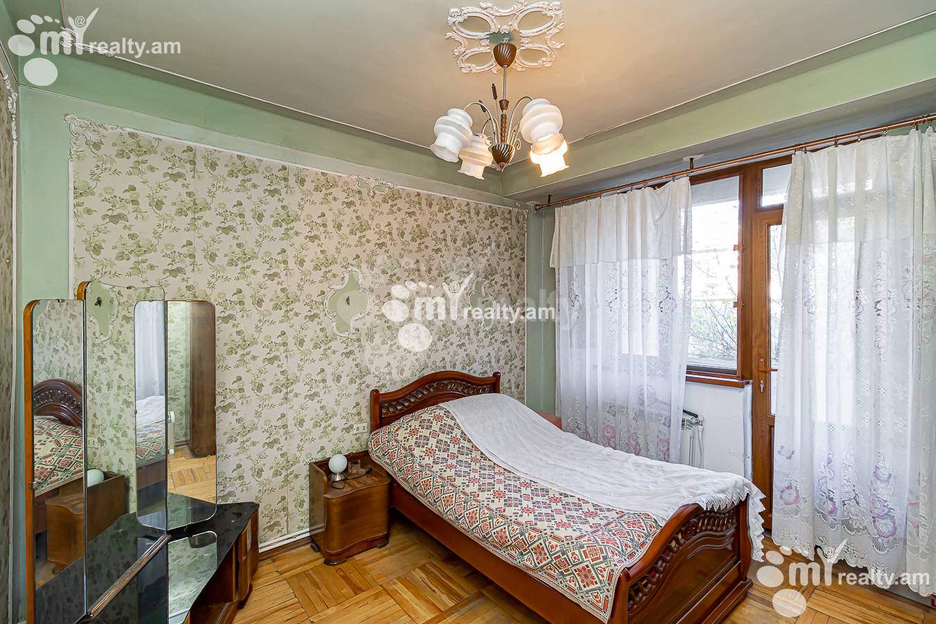 3 bedroom apartment for sale Tigran Mets Ave, Center Yerevan, 148120