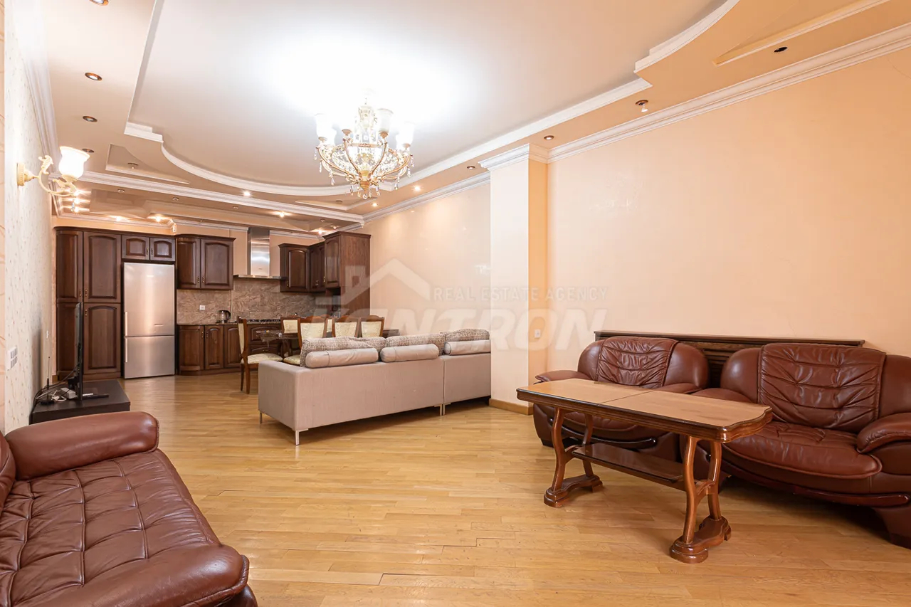 3 սենյականոց բնակարան վարձով Սայաթ-Նովայի պող, Կենտրոն Երևան, 158873