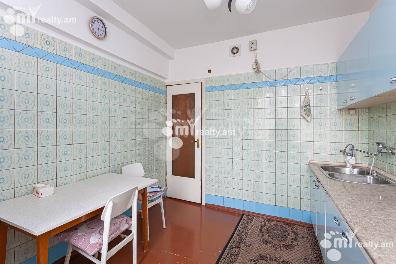 3 bedroom apartment for sale Kajaznuni St, Center Yerevan, 145121