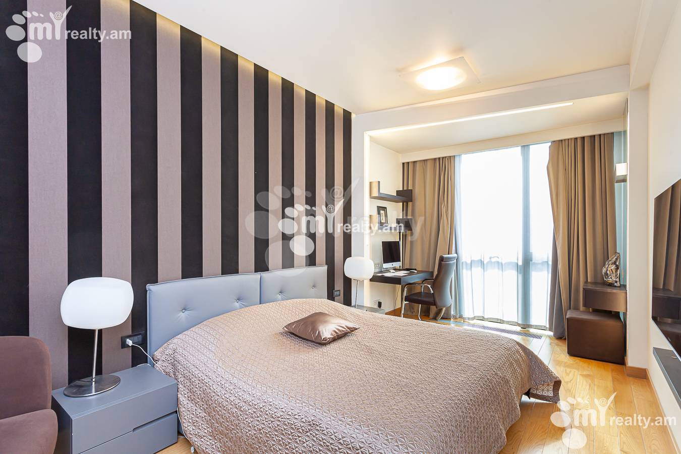 4 bedroom apartment for rent Vardanants St, Center Yerevan, 144857