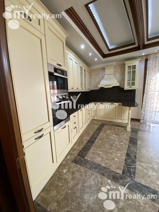 4 սենյականոց բնակարան վարձով Ամիրյան փող, Կենտրոն Երևան, 152328