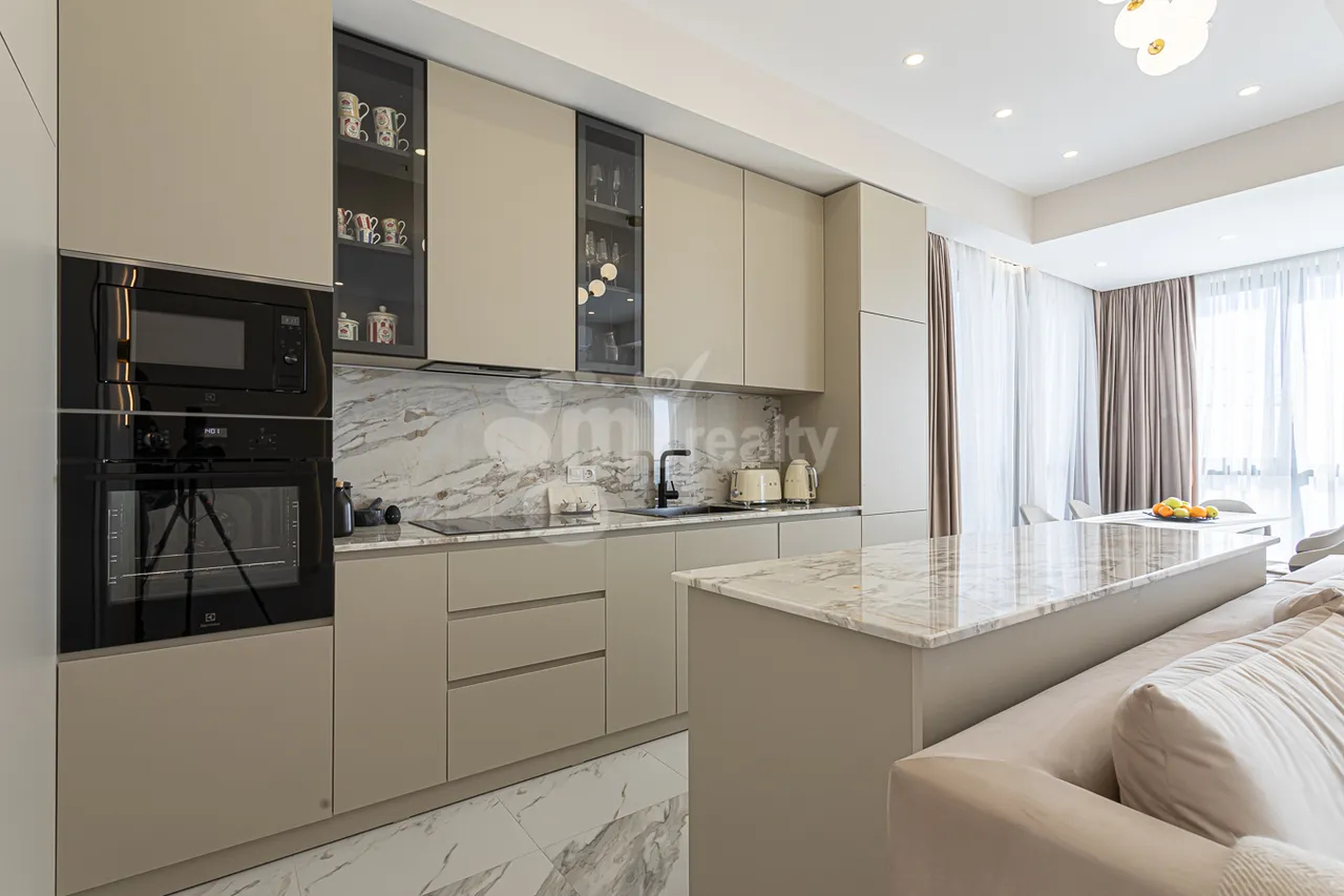 3 bedroom apartment for sale K. Ulnetsi St, Quanaquère-Zeytoun Yerevan, 157280