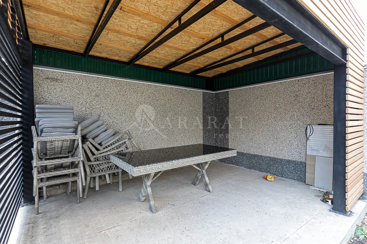 House for sale Duryan disrtict, Awan Yerevan, 157378