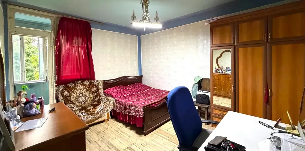 3 bedroom apartment for sale Gyulbenkyan St, Arabkir Yerevan, 160941