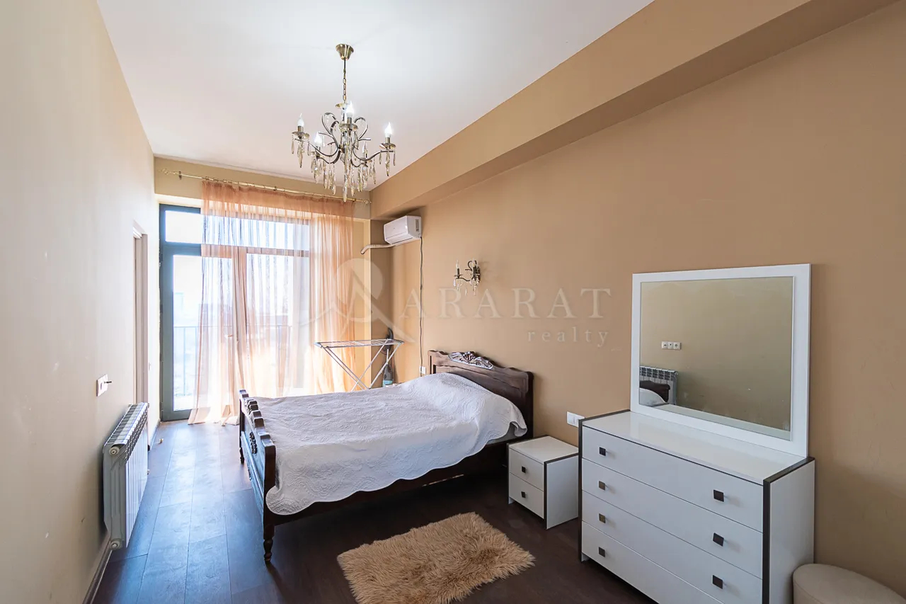 2 սենյականոց բնակարան վարձով Միկոյան փող, Դավթաշեն Երևան, 159684