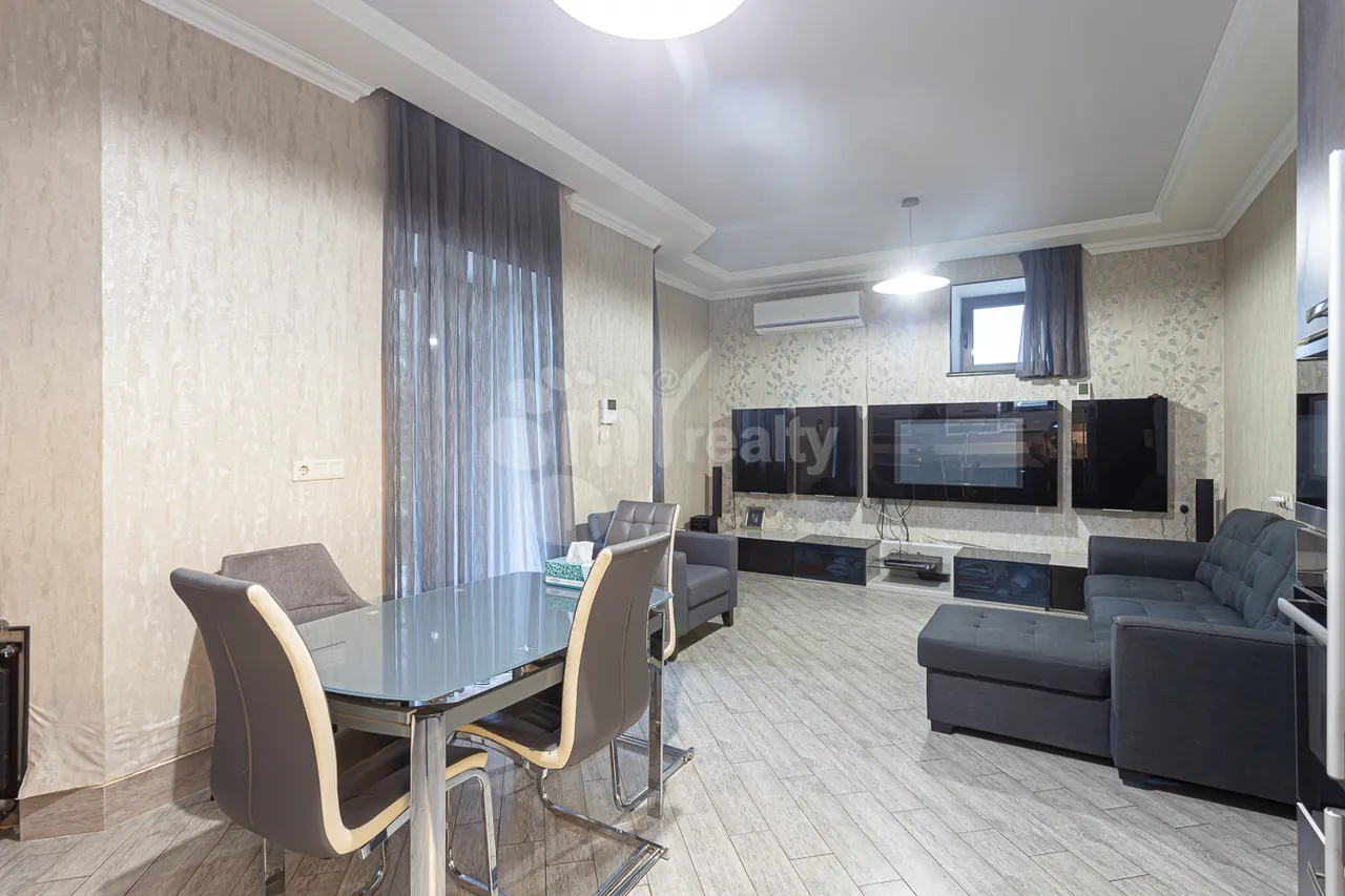 House for rent Aygedzor St, Arabkir Yerevan, 160939