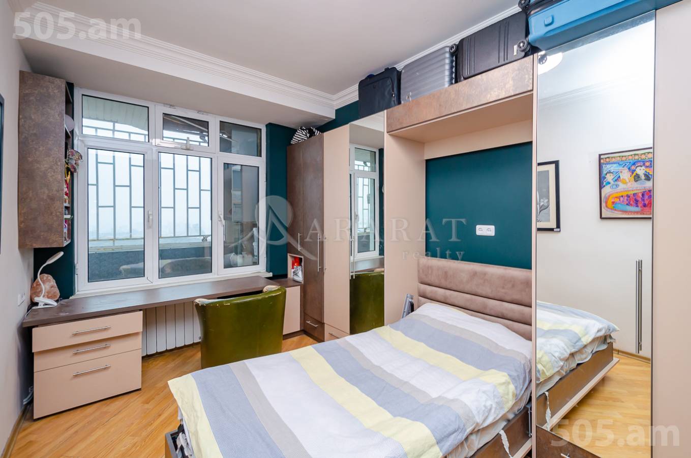 5 սենյականոց բնակարան  Օրբելի Եղբայրների փող, Արաբկիր Երևան, 154291