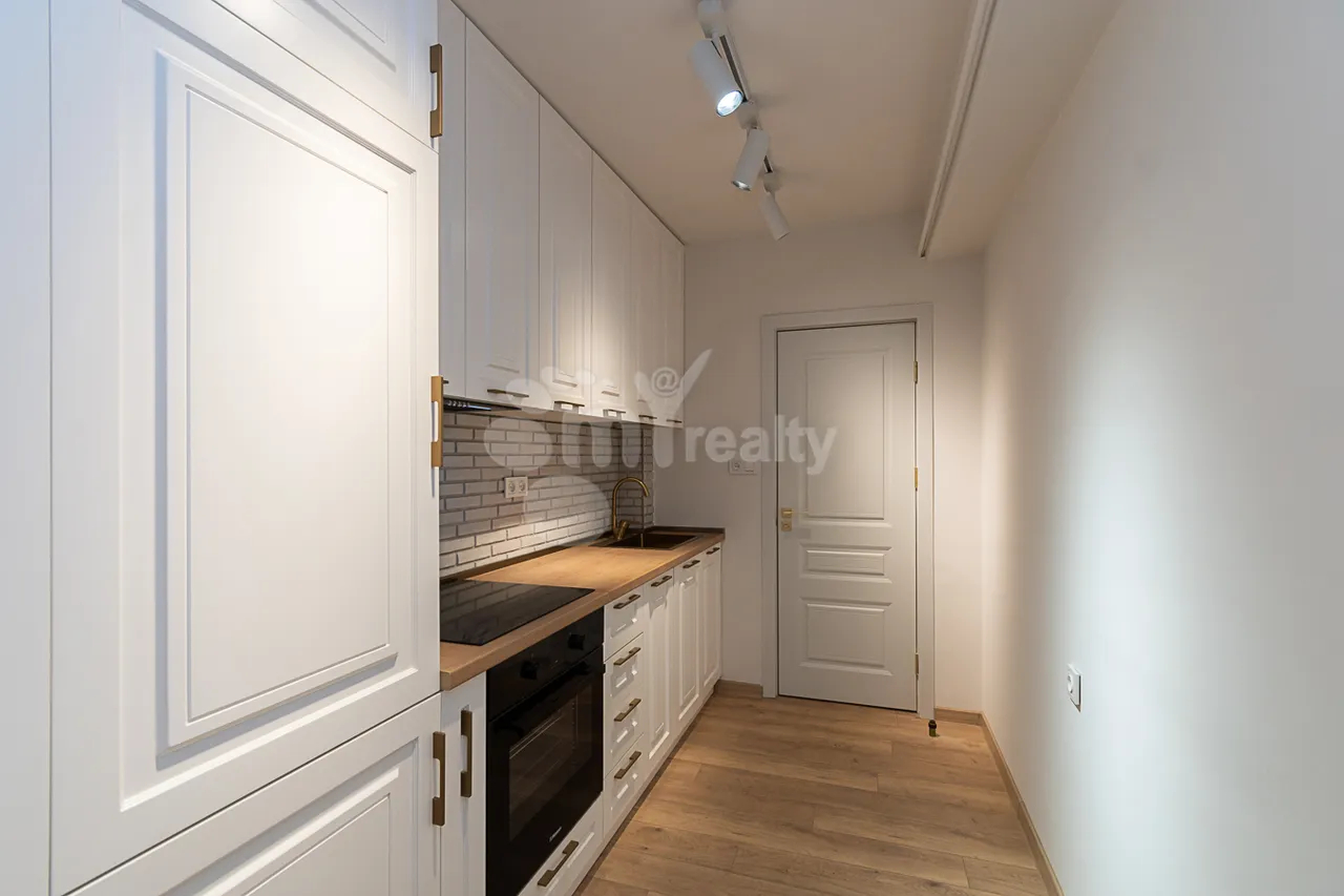 2 սենյականոց բնակարան վարձով Խորենացու փող, Կենտրոն Երևան, 159173