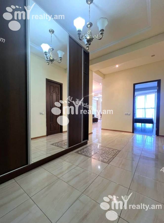 3 սենյականոց բնակարան վարձով Ծիծեռնակաբերդի խճուղի, Կենտրոն Երևան, 154275