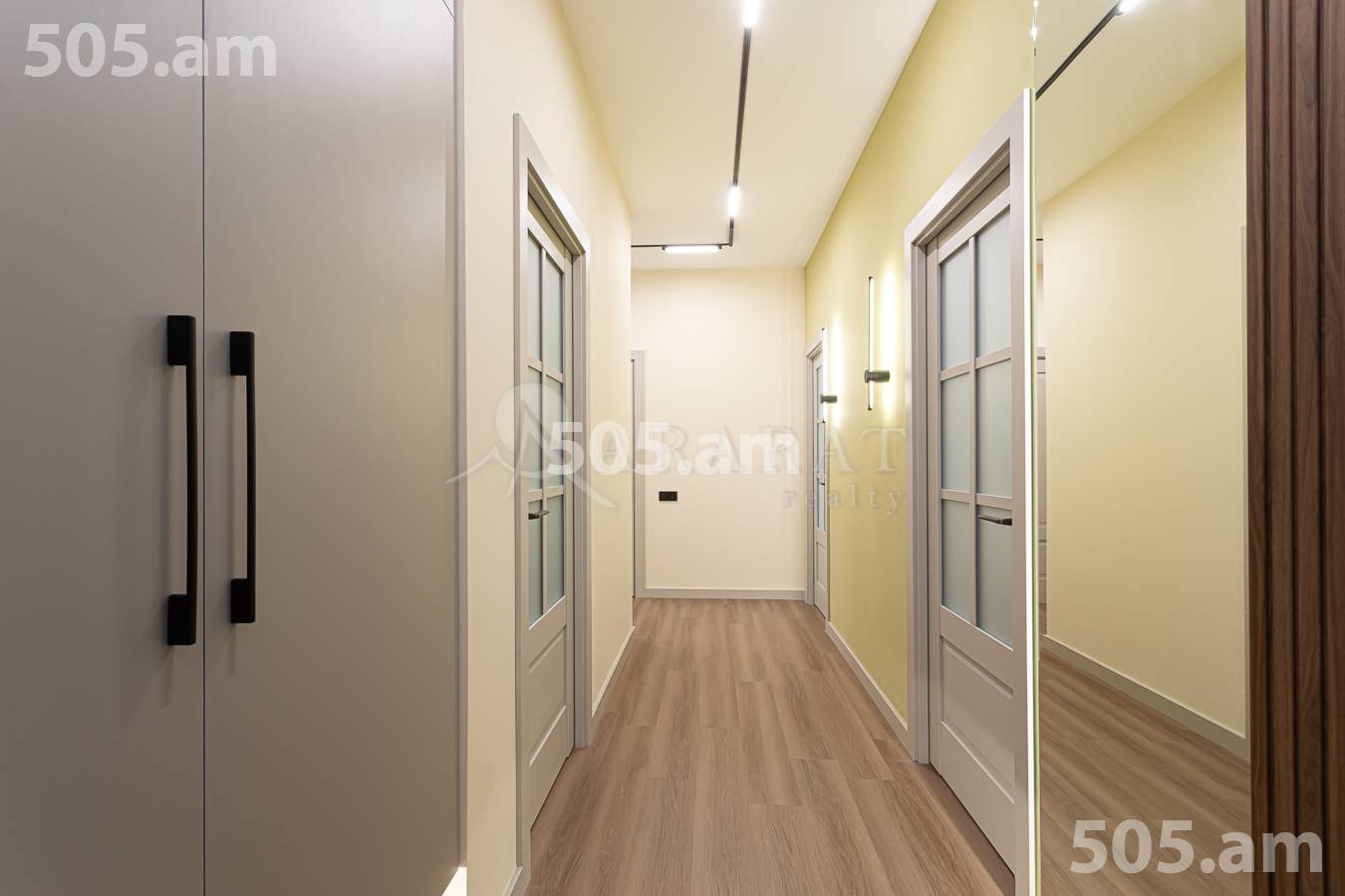 3 bedroom apartment for rent Tamanyan St, Center Yerevan, 156990