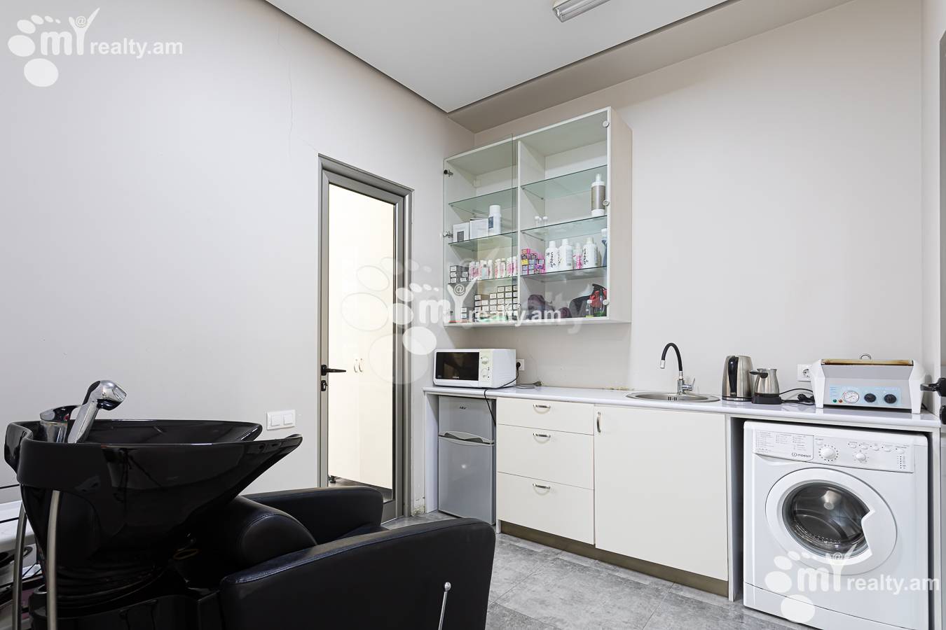 Commercial for rent خیابان آنتارایین, مرکز شهر ایروان, 156599