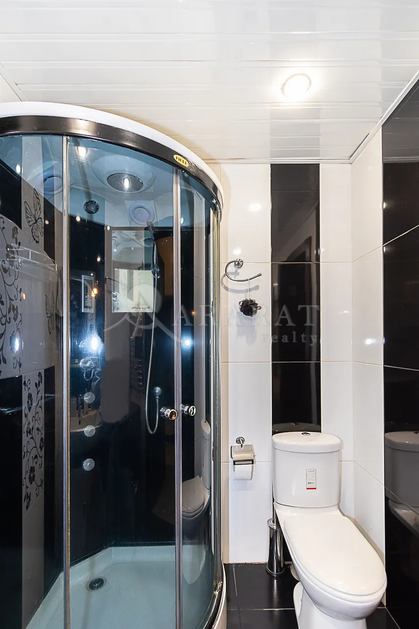 3 bedroom apartment for rent Armenak Armenakyan St, Norque Marache Yerevan, 159456