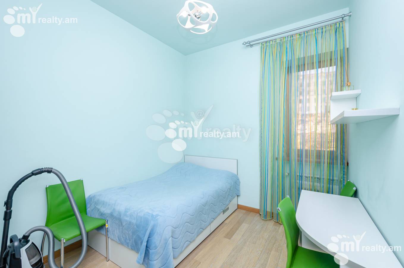 4 bedroom apartment for sale Aygedzor St, Arabkir Yerevan, 155115