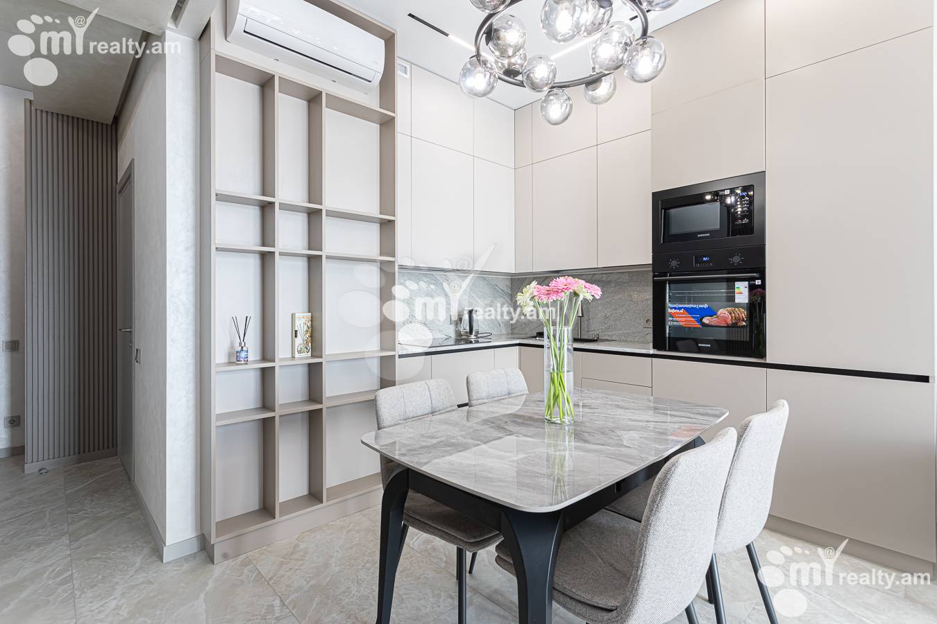 2 սենյականոց բնակարան վարձով Գրիբոեդովի փող, Արաբկիր Երևան, 157032