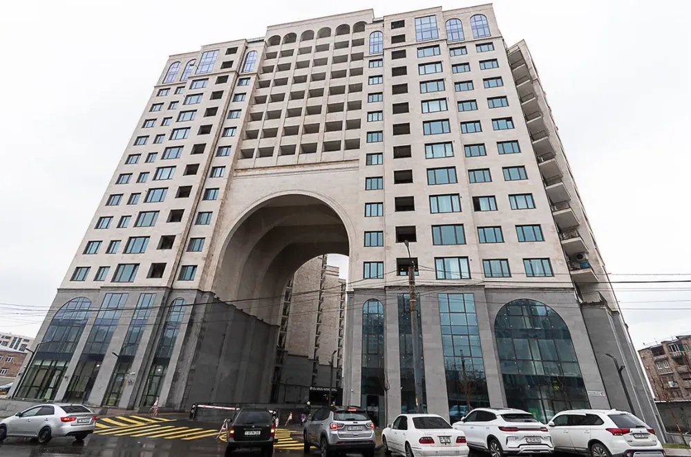 4-bedroom/apartment-for-sale-in-new-construction/Griboedov+St/Arabkir/Yerevan