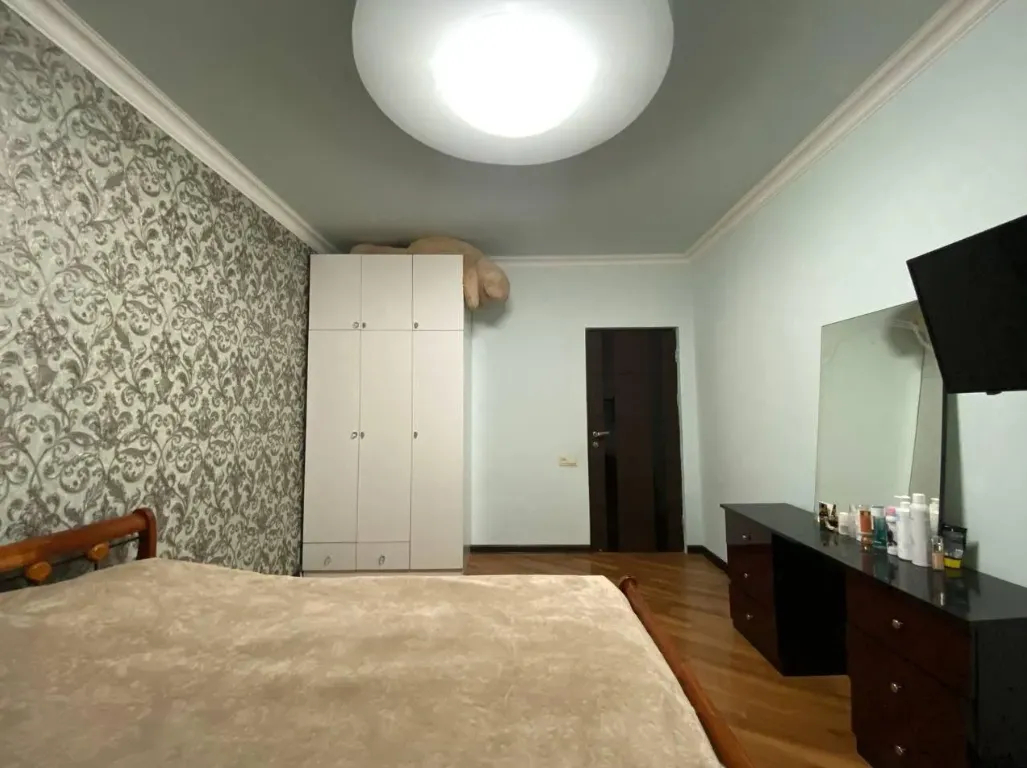 4 bedroom apartment for sale Davtashen 4 district, Davtachène Yerevan, 159802