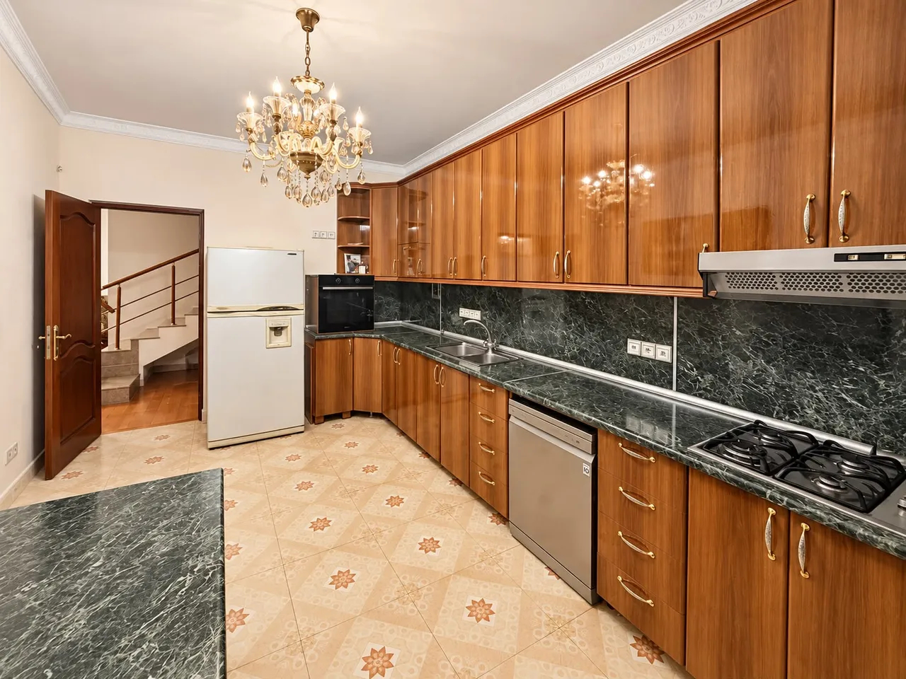 House for rent Shiraz St, Adshapnjak Yerevan, 161971