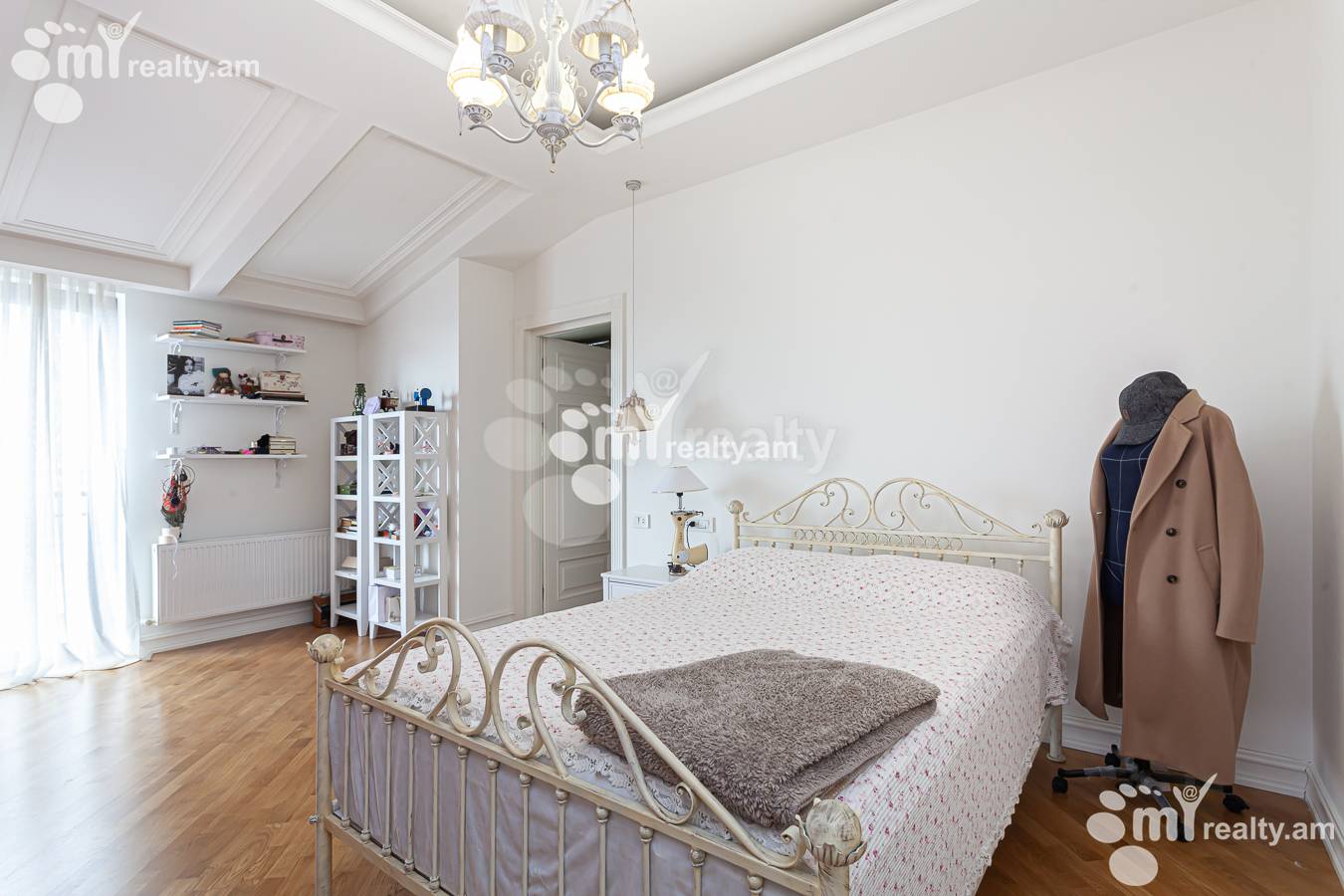 5 bedroom apartment for sale خیابان و. واقارشیان, عربگیر ایروان, 159830