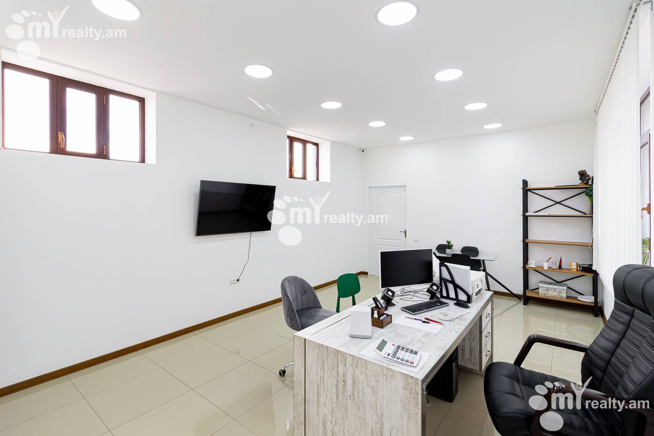Commercial for sale خیابان گالشویان, نور نورک ایروان, 154475