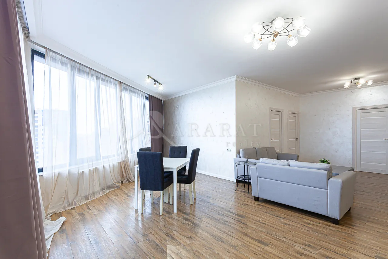 3 bedroom apartment for rent Teryan St, Center Yerevan, 158702