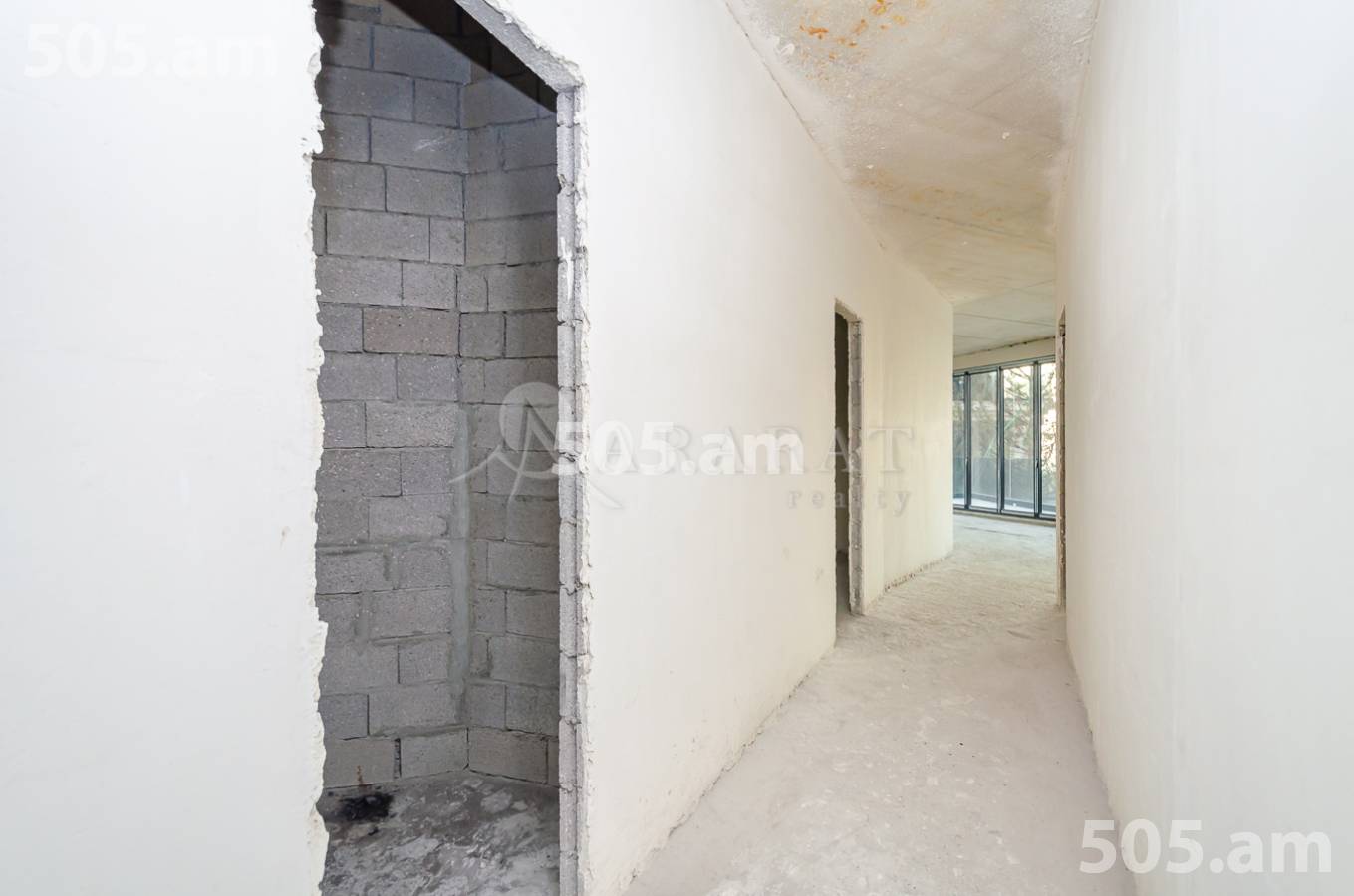 3 սենյականոց բնակարան  Գ. Հովսեփյան փող, Նորք-Մարաշ Երևան, 154123