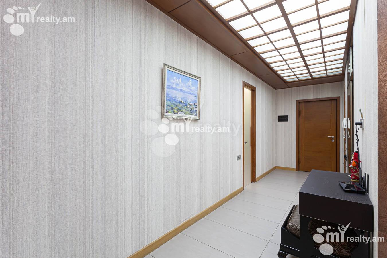 Купить 3 комнатную квартиру Северный пр, Центр Ереван, 152936