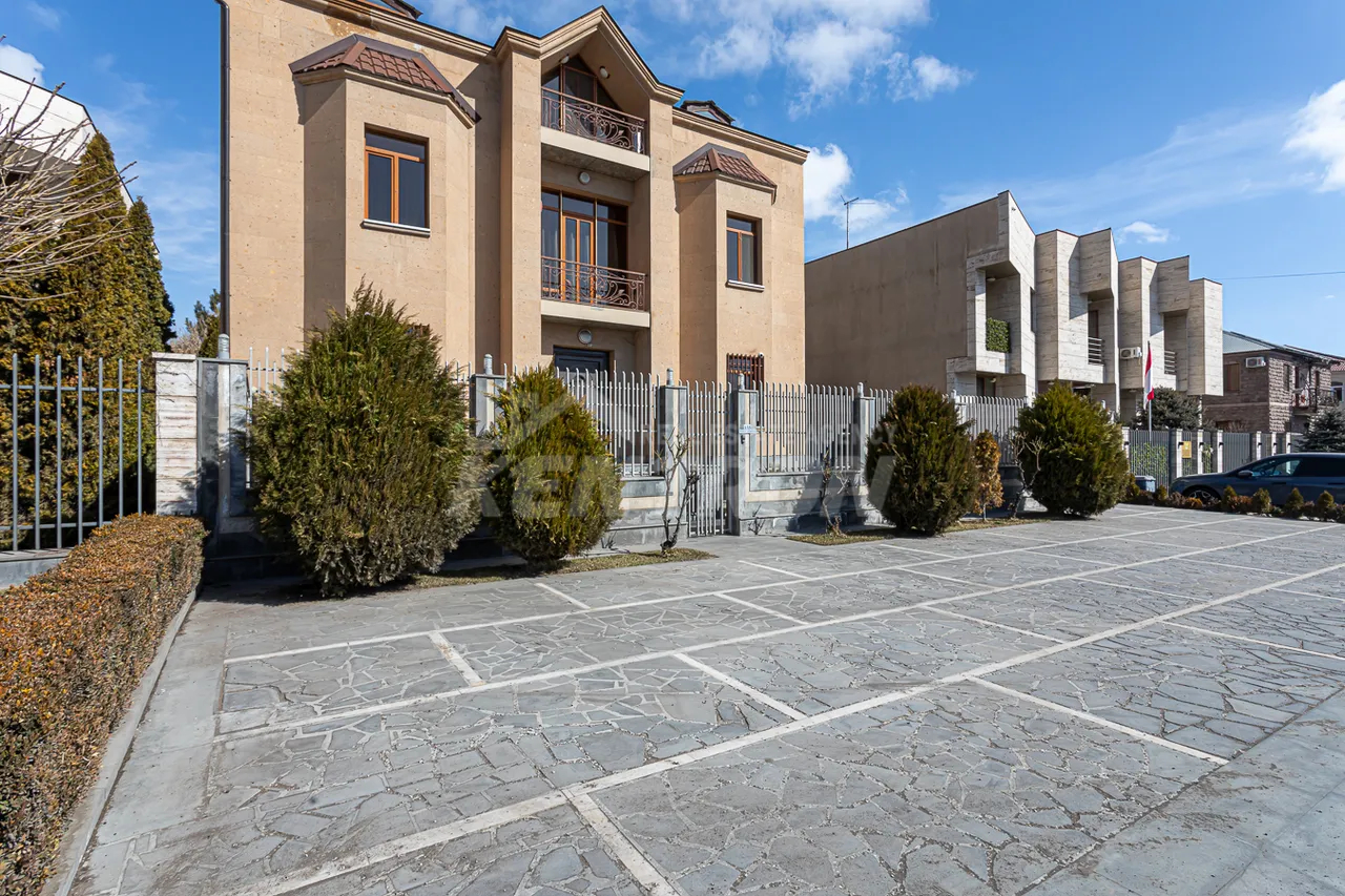 Առանձնատուն  Ծարավ Աղբյուրի փող., Ավան Երևան, 159130