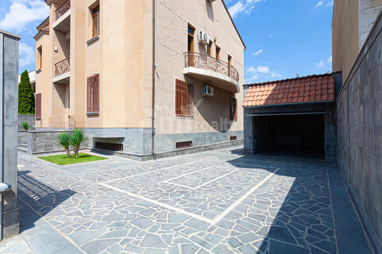 House for sale خیابان زاراف آقبیور, آوان ایروان, 159132