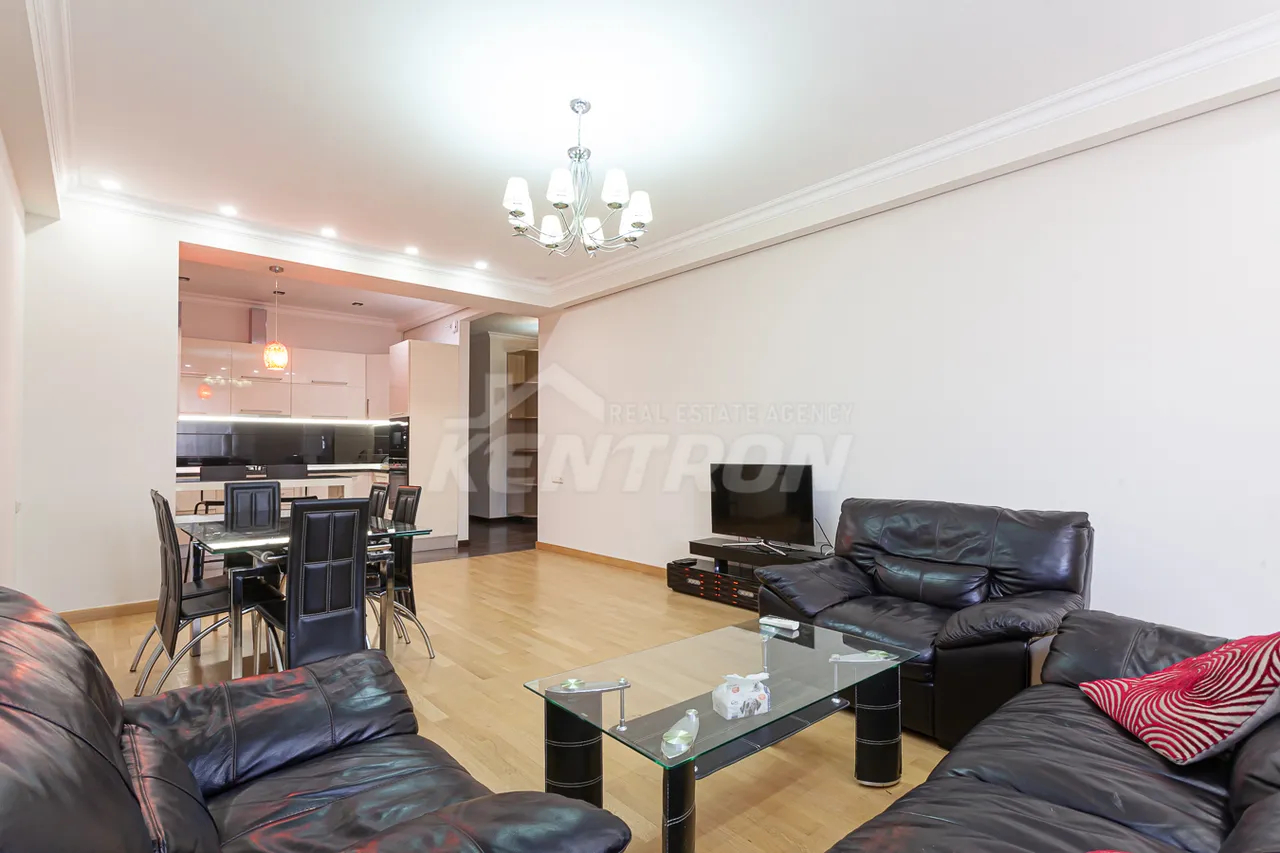 3 bedroom apartment for sale Aram St, Center Yerevan, 157330